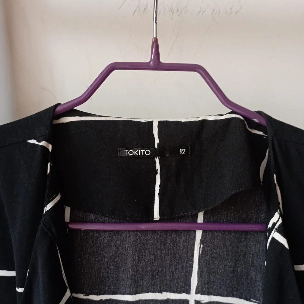 Black and White Jacket - Picture 3 of 14